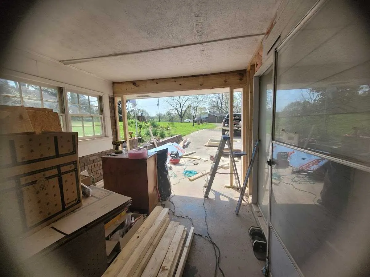 Air movers and dehumidifier for Drying & Dehumidification in Pickerington